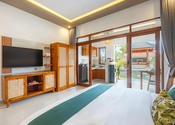 Отель Cove Dharma Kencana